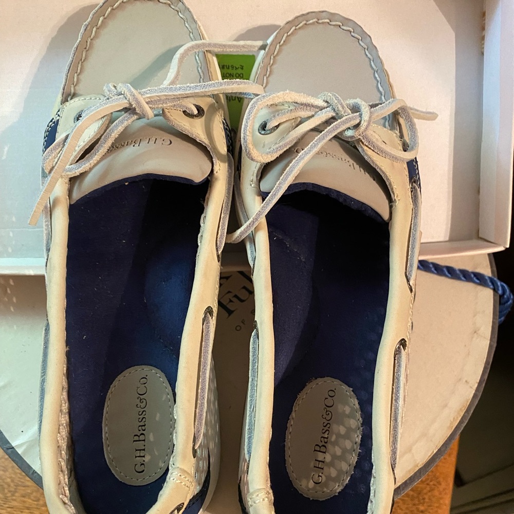 Dock shoes excellent condition